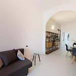 Antonia Suite